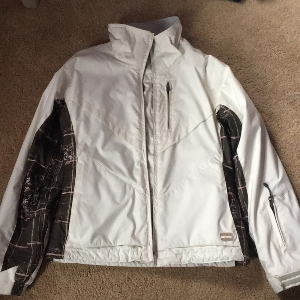 Woman's ski/snowboard/winter jacket